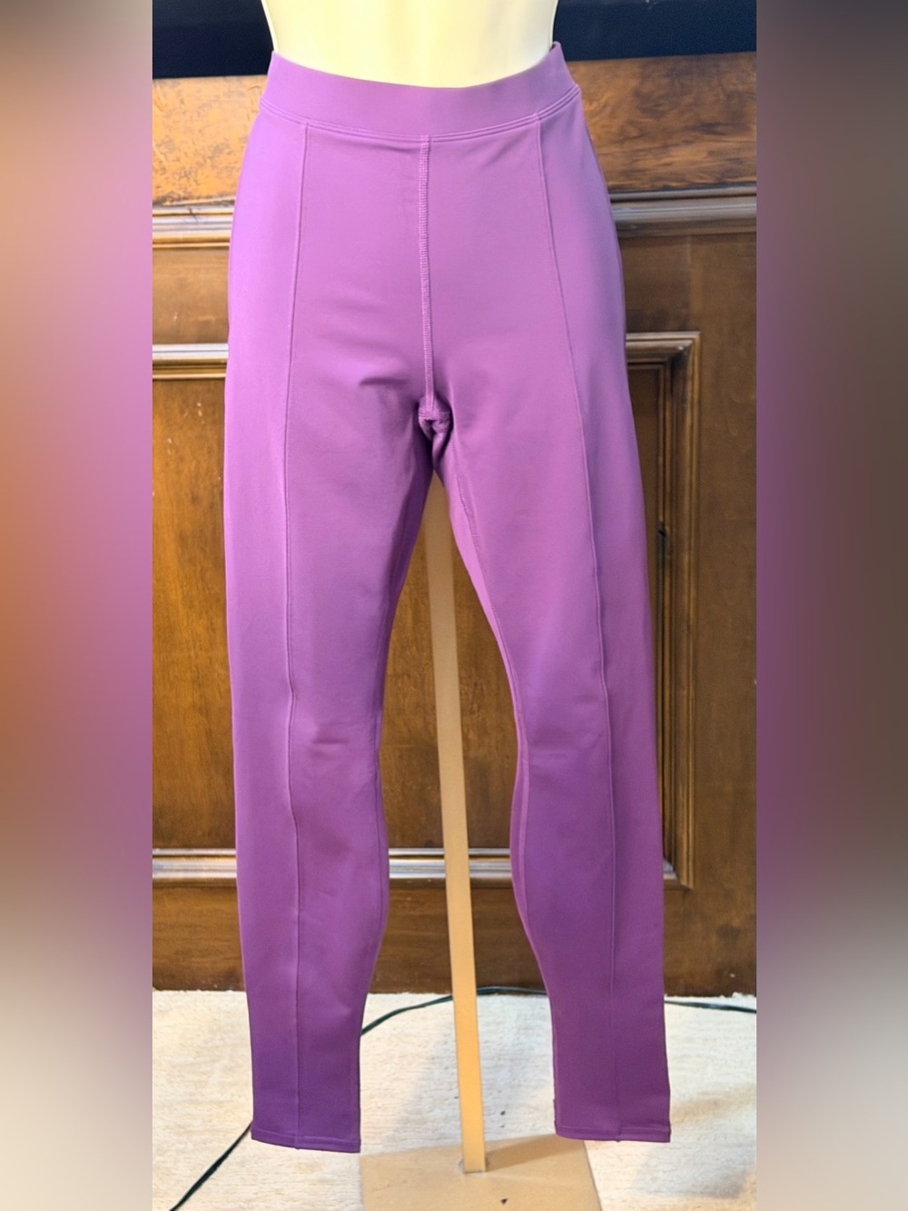 LIKE NEW SIZE S ALO Purple High-Rise Active Leggings